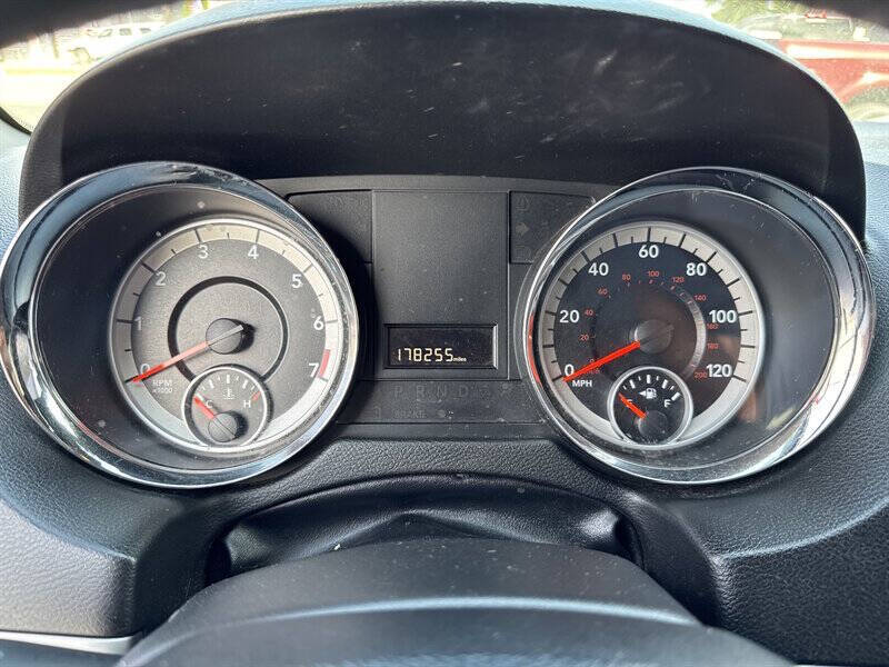 2014 Dodge Grand Caravan SE