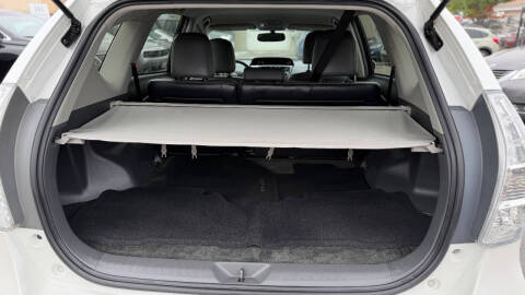 2012 Toyota Prius v Five