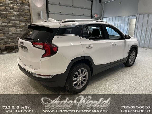 2022 GMC Terrain SLT