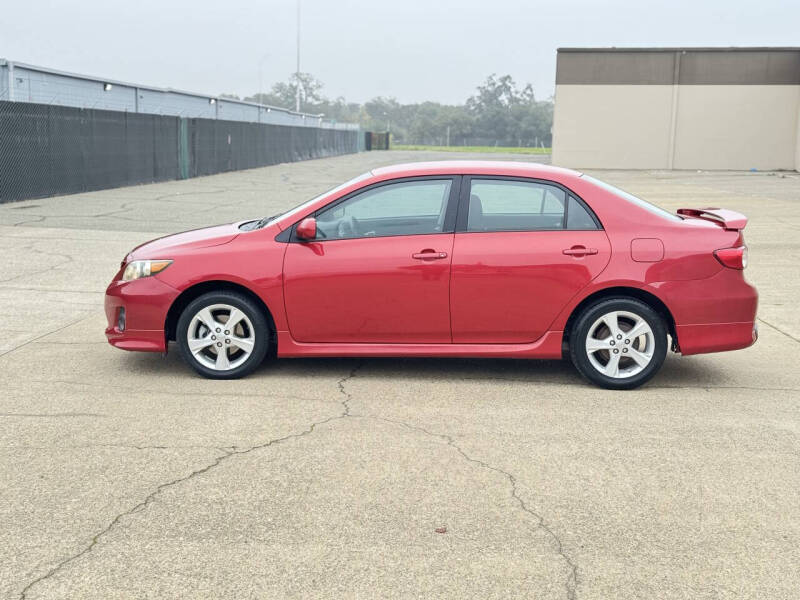 2011 Toyota Corolla S