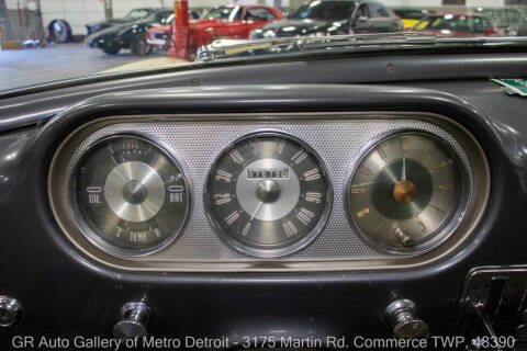 1951 Packard 200 Deluxe