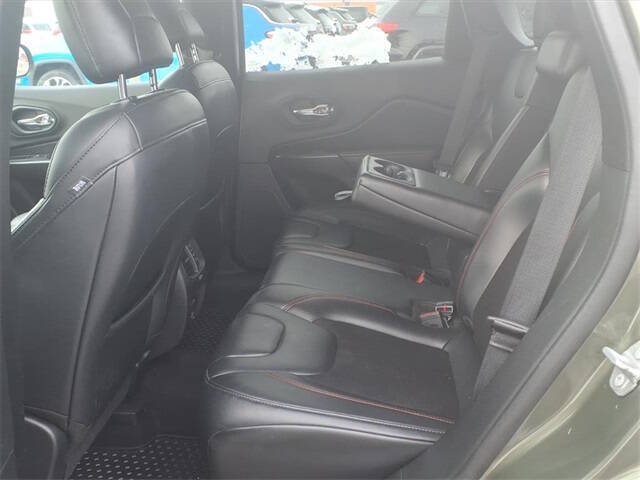 2020 Jeep Cherokee Trailhawk