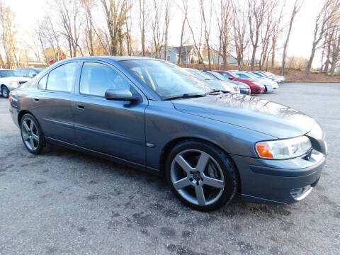 2004 Volvo S60 R for sale at Macrocar Sales Inc in Uniontown OH
