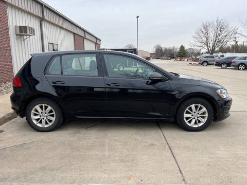 2015 Volkswagen Golf TSI S