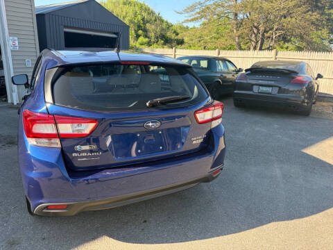 2017 Subaru Impreza 2.0i