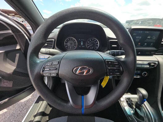 2019 Hyundai Veloster