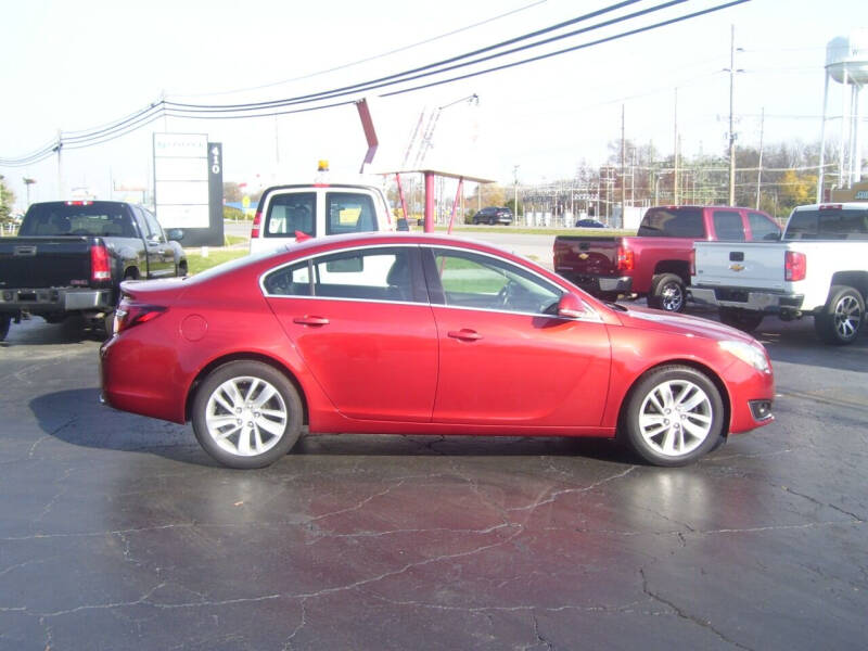 2014 Buick Regal for sale at Patricks Car & Truck in Whiteland IN