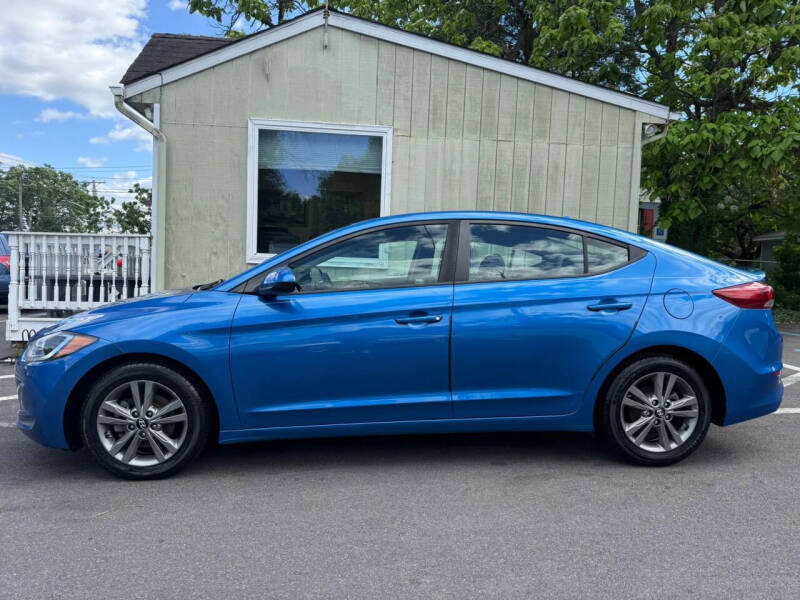 2018 Hyundai Elantra