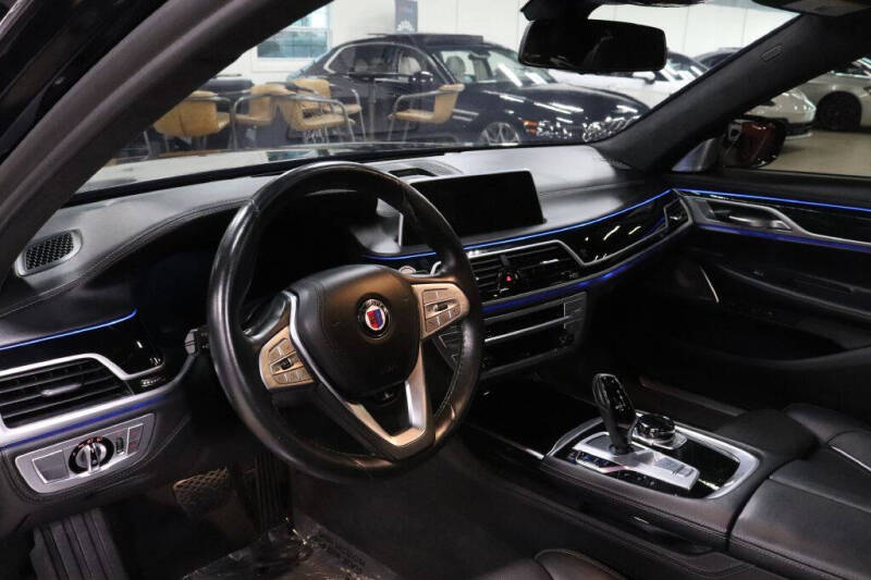 2022 BMW 7 Series ALPINA B7 xDrive