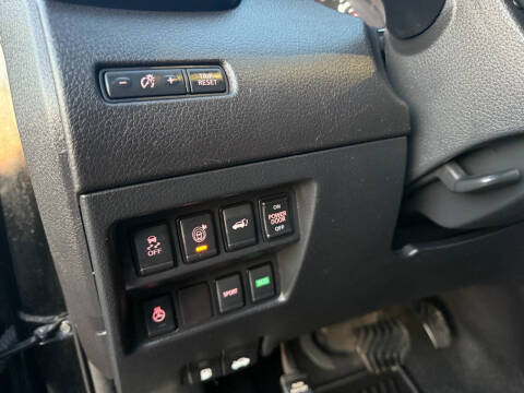 2017 Nissan Rogue Hybrid