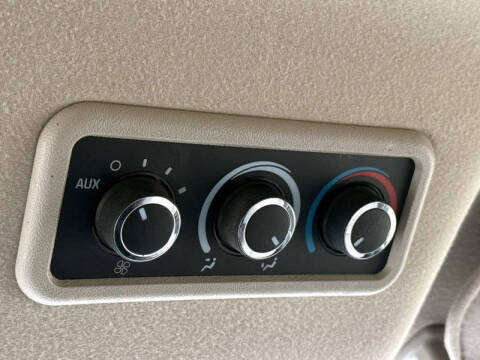 2025 Chevrolet Express LT 2500