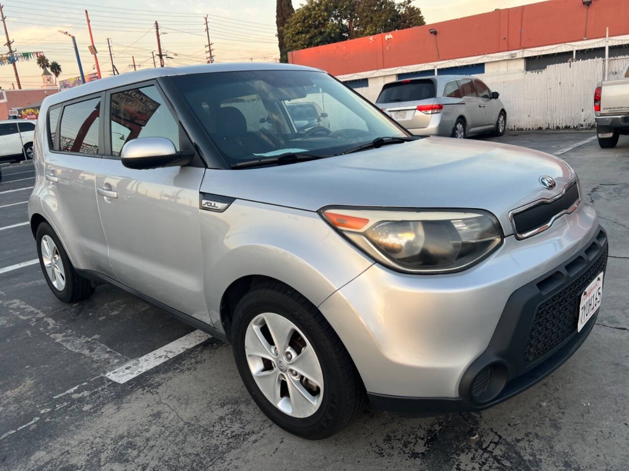 2016 Kia Soul for sale at Unique Auto Sales, Inc. in Bell, CA