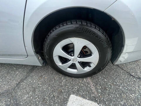 2014 Toyota Prius Four