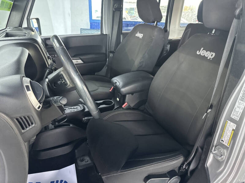 2015 Jeep Wrangler Unlimited Sahara