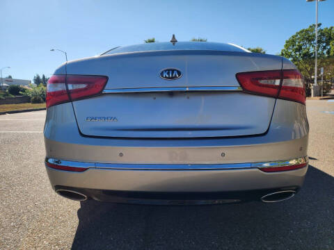 2014 Kia Cadenza Premium
