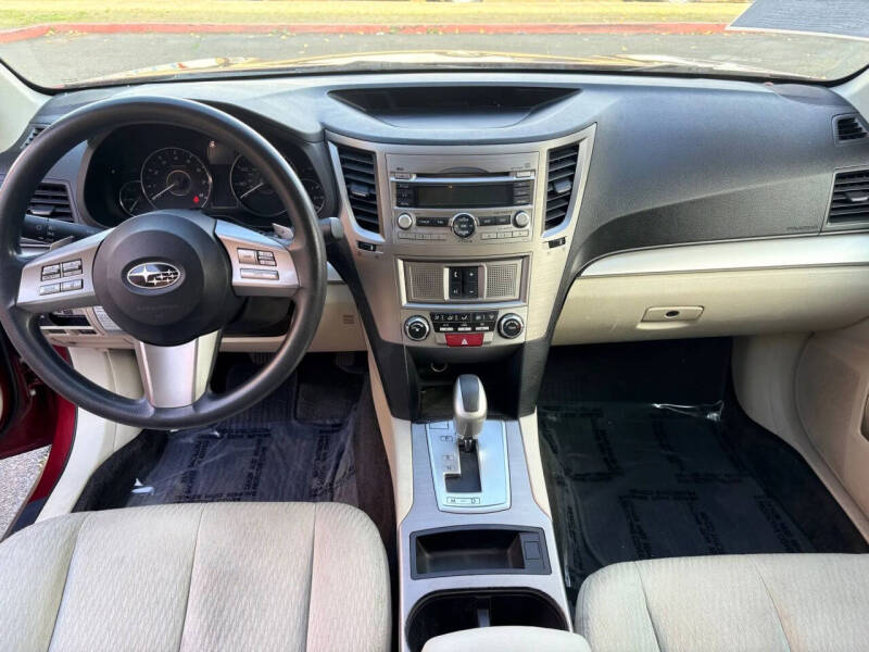 2011 Subaru Outback 2.5i