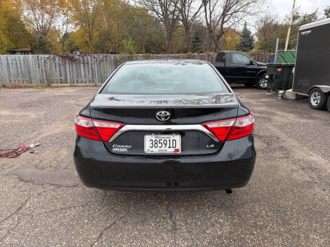 2017 Toyota Camry LE