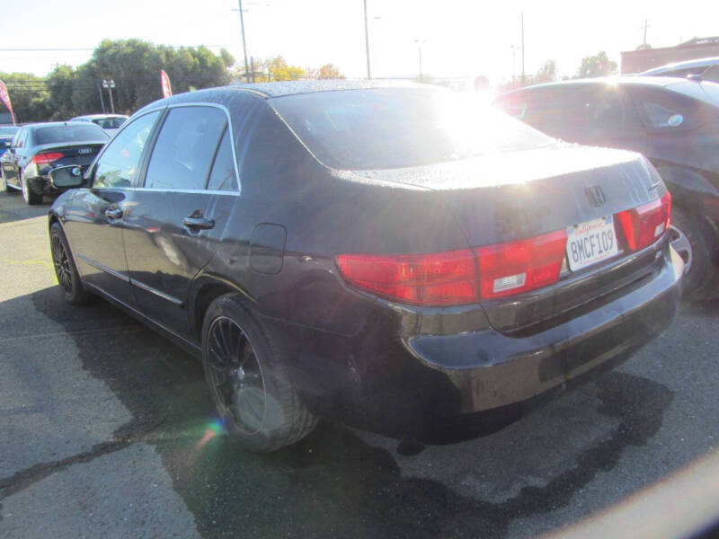 2005 Honda Accord EX photo 3