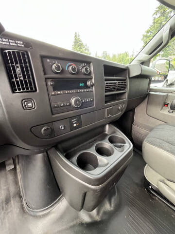 2018 Chevrolet Express 2500