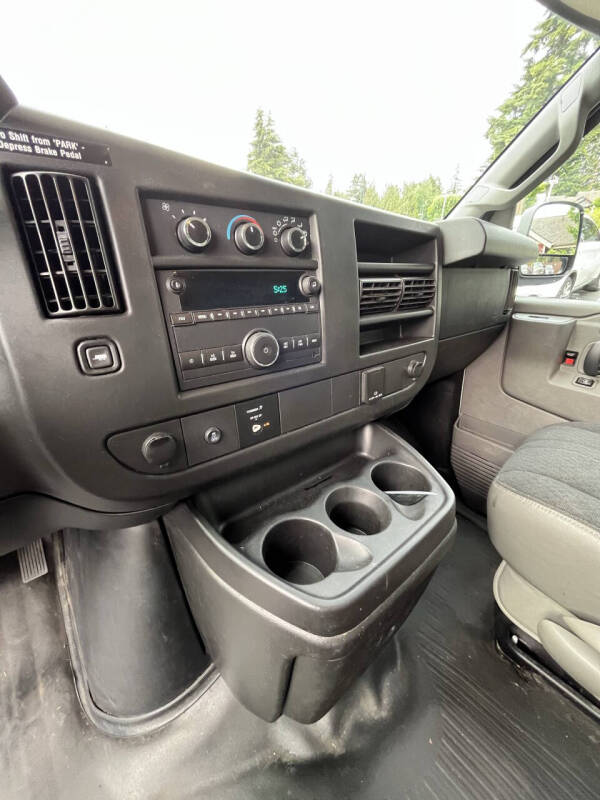 2018 Chevrolet Express 2500