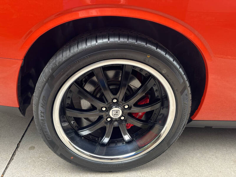 2008 Dodge Challenger SRT8