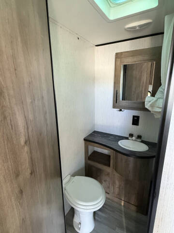 2022 Heartland Pioneer RD210