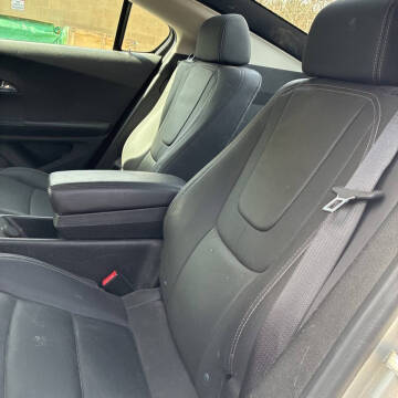 2013 Chevrolet Volt Premium