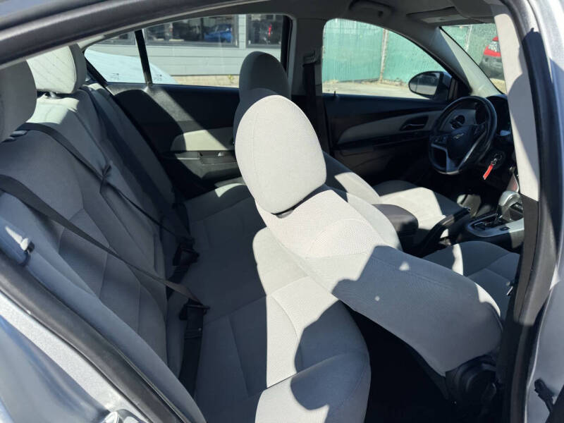 2013 Chevrolet Cruze 1LT Auto