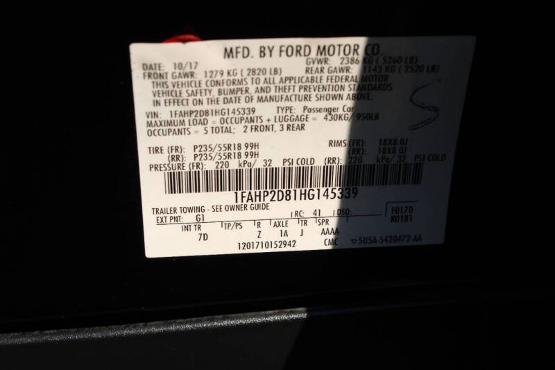 2017 Ford Taurus SE