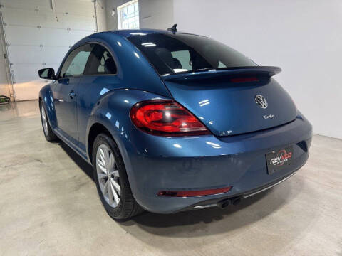 2017 Volkswagen Beetle 1.8T SE