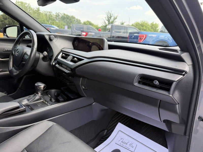 2020 Lexus UX 250h Luxury