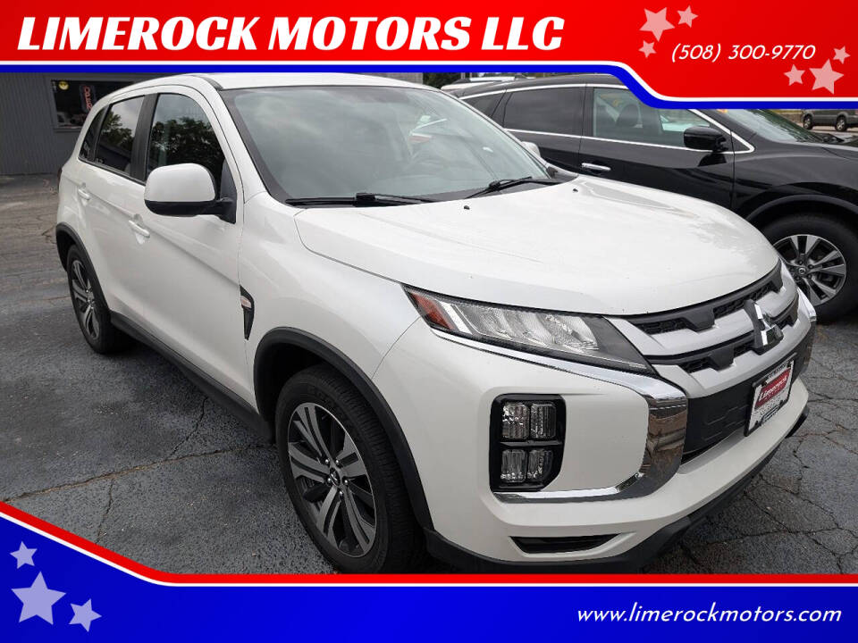 2020 Mitsubishi Outlander Sport ES's photo