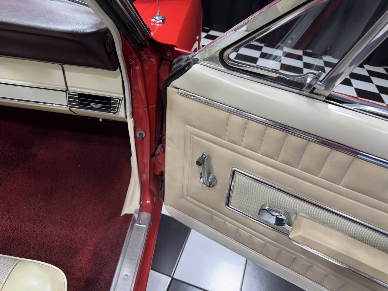 1966 Ford Fairlane 90
