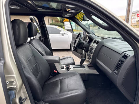 2011 Ford Escape XLT