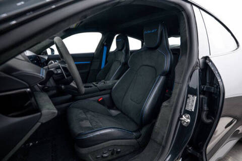 2025 Porsche Taycan Turbo GT