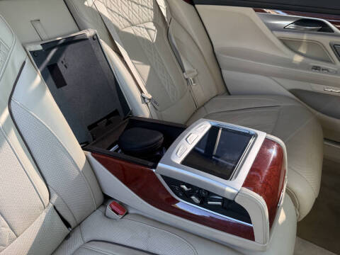 2017 BMW 7 Series ALPINA B7 xDrive