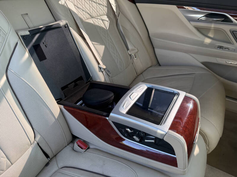 2017 BMW 7 Series ALPINA B7 xDrive