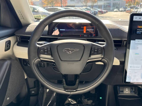 2025 Ford Mustang Mach-E Premium