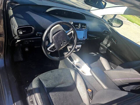 2016 Toyota Prius Three Touring