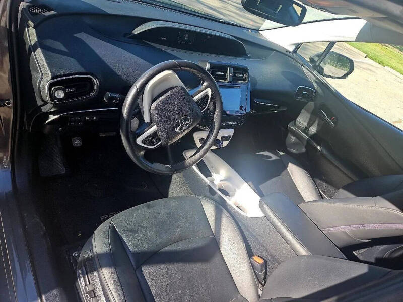 2016 Toyota Prius Three Touring