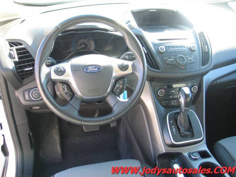 2017 Ford C-MAX Hybrid SE