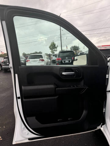 2021 Chevrolet Silverado 1500 Custom