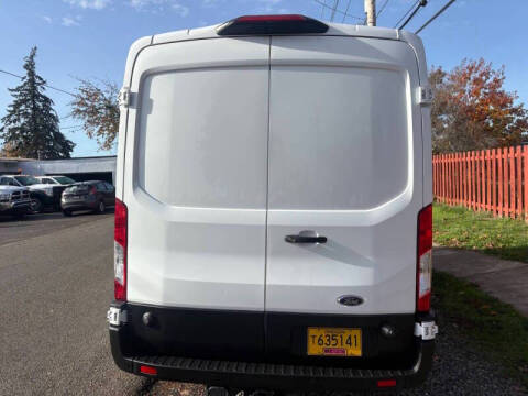 2020 Ford Transit 250