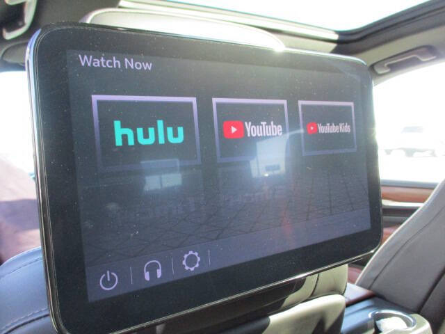 2023 GMC Yukon Denali Ultimate