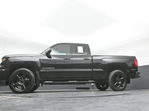 2017 Chevrolet Silverado 1500 Custom