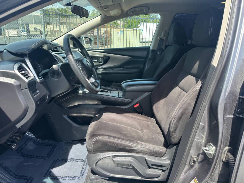 2017 Nissan Murano SV