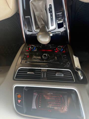 2012 Audi Q5 2.0T quattro Premium