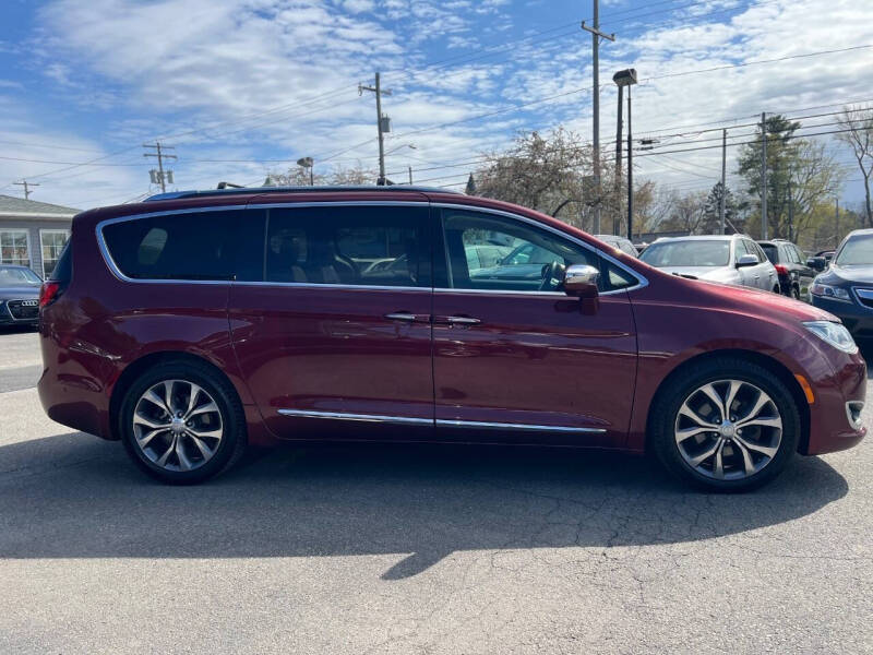 2018 Chrysler Pacifica Limited
