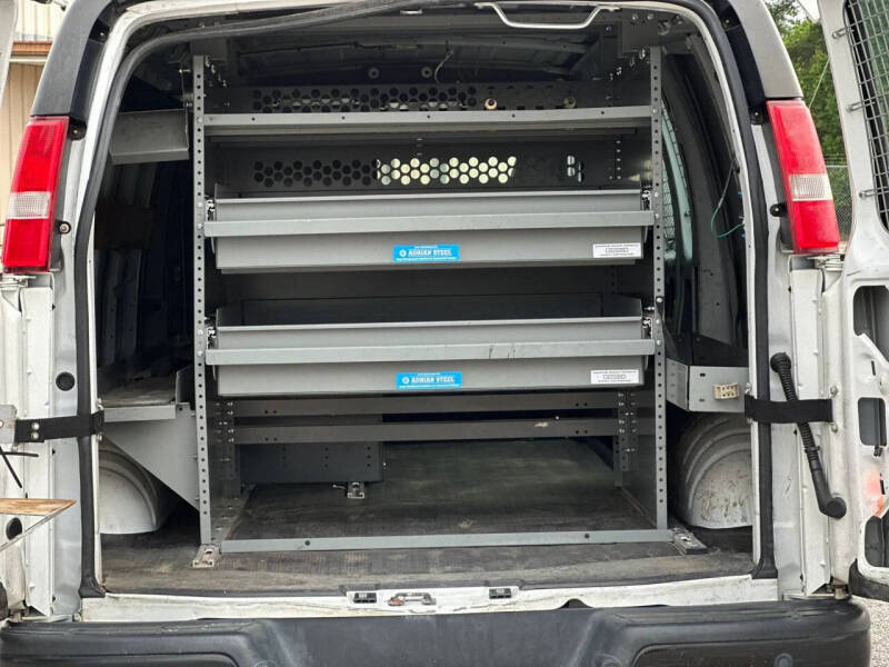 2017 Chevrolet Express 2500