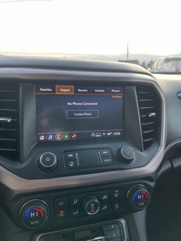 2021 GMC Acadia AT4
